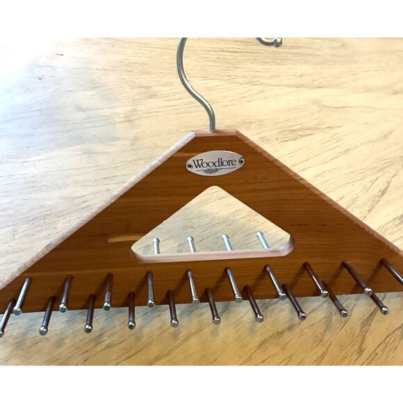 WOODLORE Tie Belt Hanger Holder Rack 40 Pegs Cedar Wood Closet Organizer - Picture 1 of 8